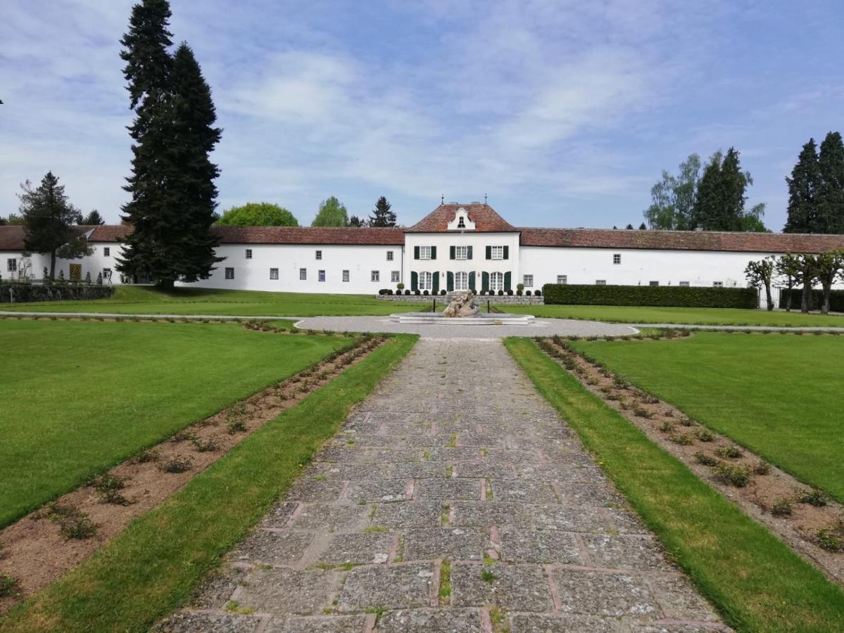 5Sterne Ferienwohnung Im Fachwerk Mit Bergblick In Alleinlage Und Grossem Garten, Infrarotkabine Humberg Bagian luar foto